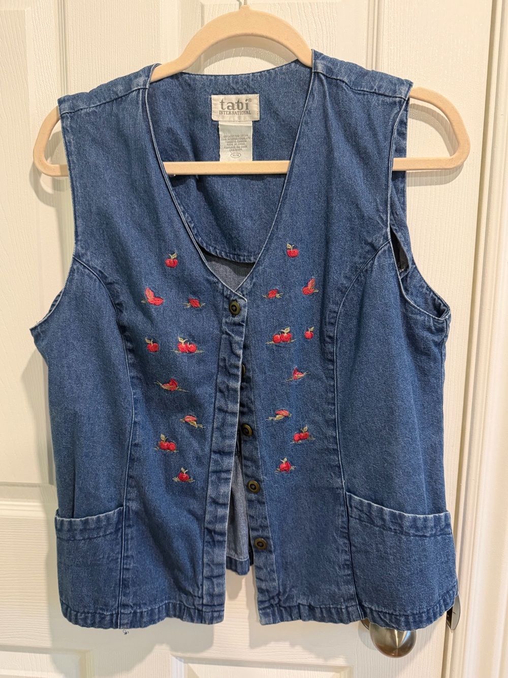 🍁🍒 Vintage Tabi Blue Denim Vest with Red Cherry and Leaf Embroidery 100% Cotton